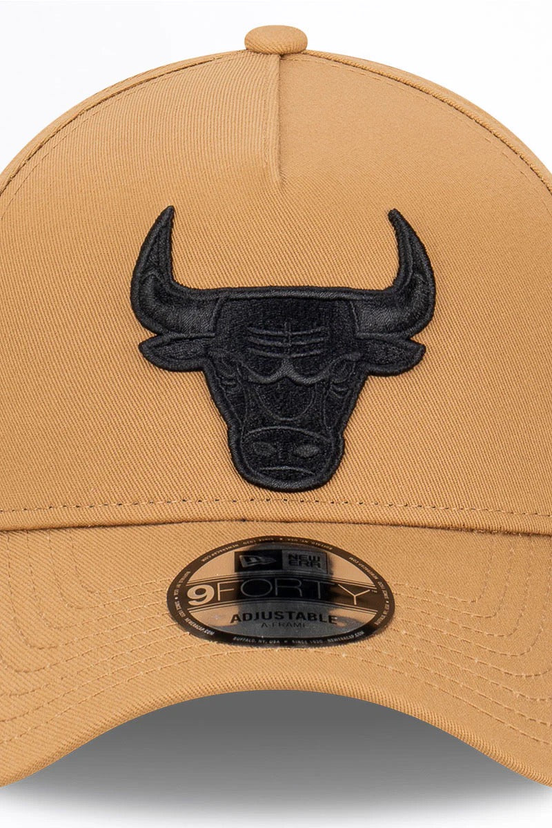 NEW ERA 940 A-FRAME CHICAGO BULLS CAP - WHEAT
