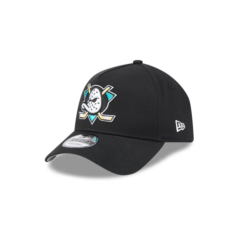 NEW ERA 940 A-FRAME RETRO DUCKS BLACK